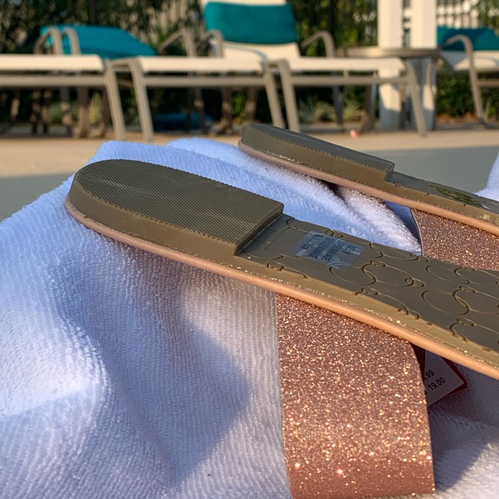 5/$30! MIX & MATCH! ICING ROSE GOLD GLITTER Slip-On Sandals! - Picture 6 of 7